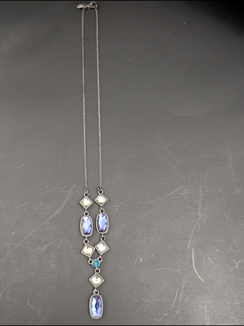 Vintage Avon NR Y Shaped Necklace 2-2026